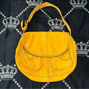 Lucky Brand Vintage Shoulder Bag in Mustard